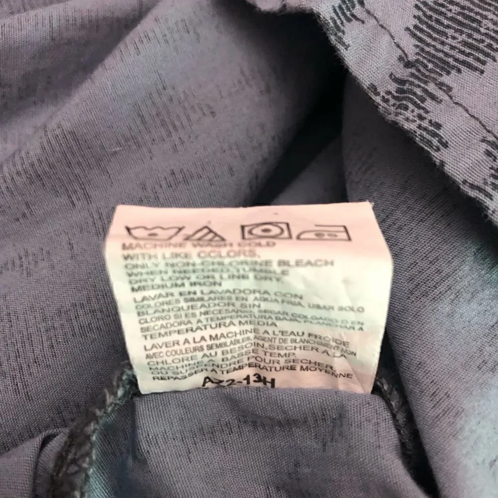 Rock 47 mens button down shirt. Size large